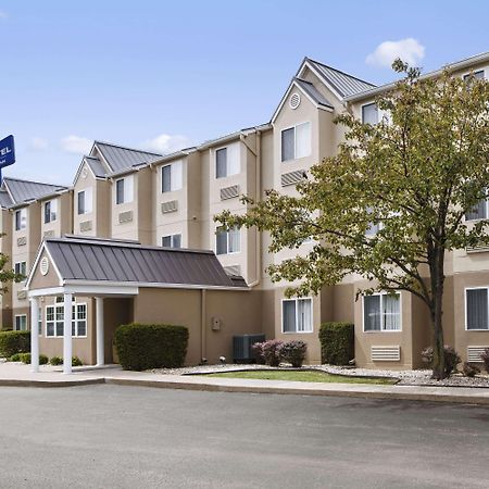 Microtel Inn By Wyndham Louisville East Bagian luar foto