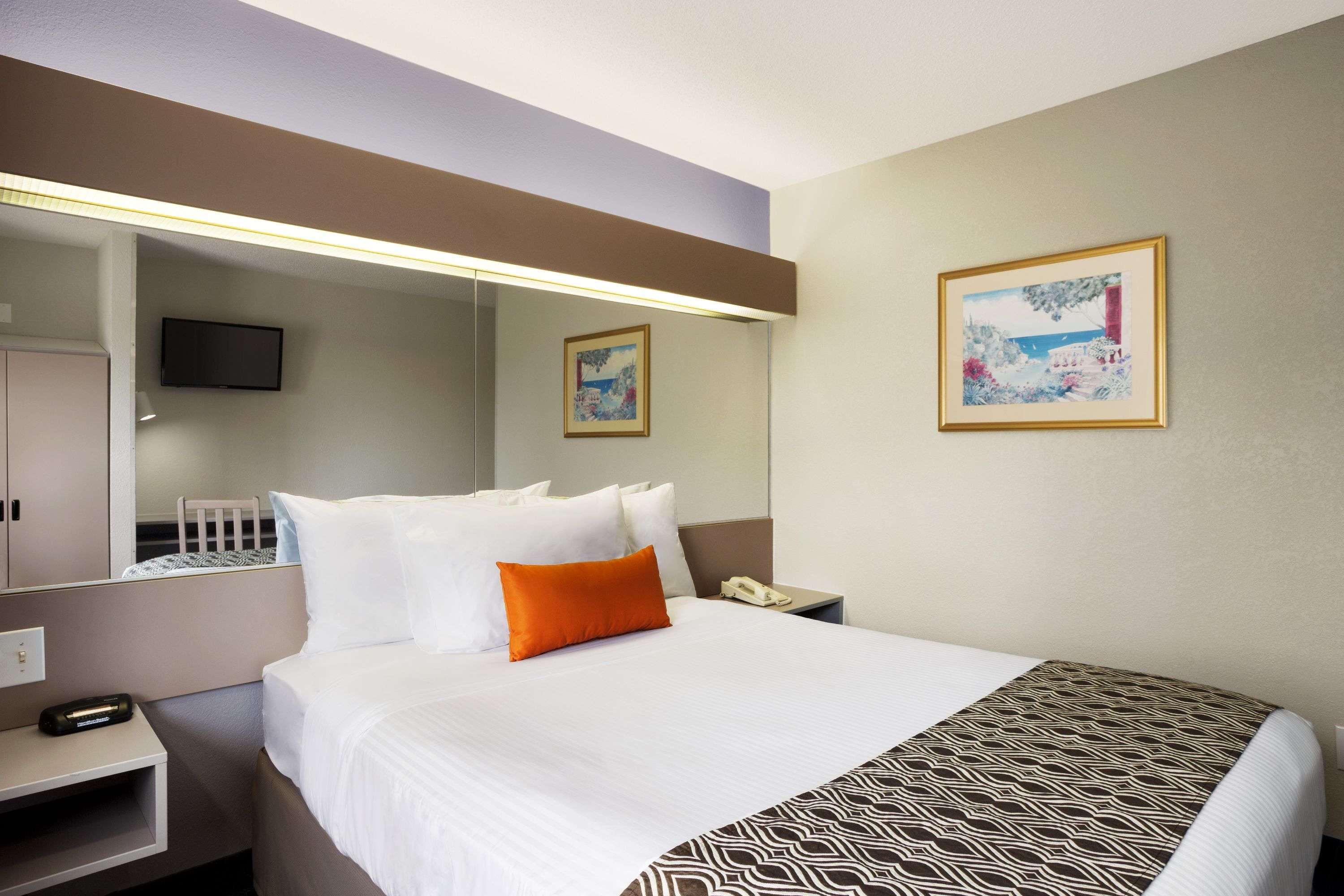 Microtel Inn By Wyndham Louisville East Bagian luar foto