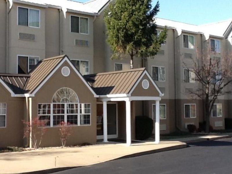 Microtel Inn By Wyndham Louisville East Bagian luar foto