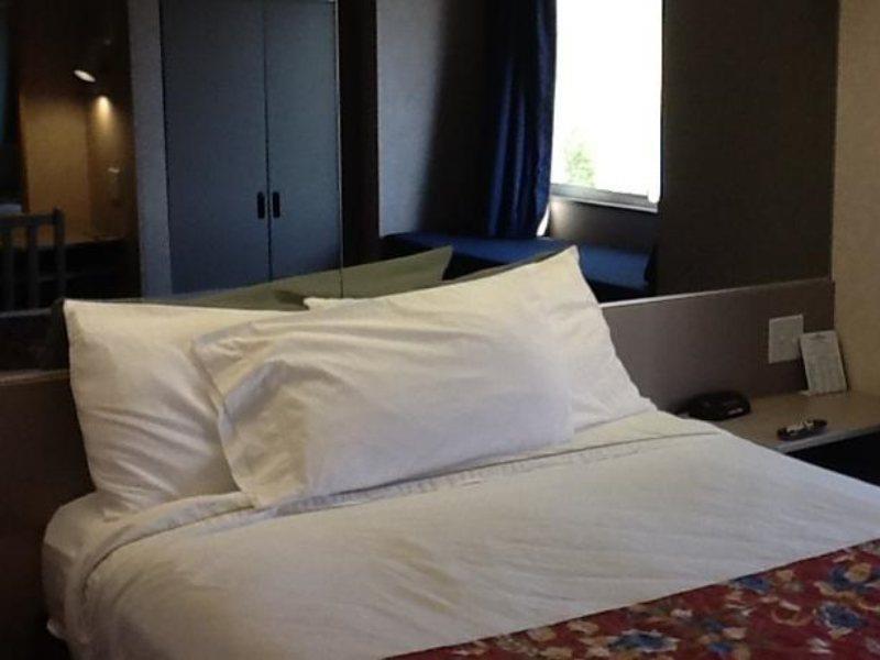 Microtel Inn By Wyndham Louisville East Bagian luar foto